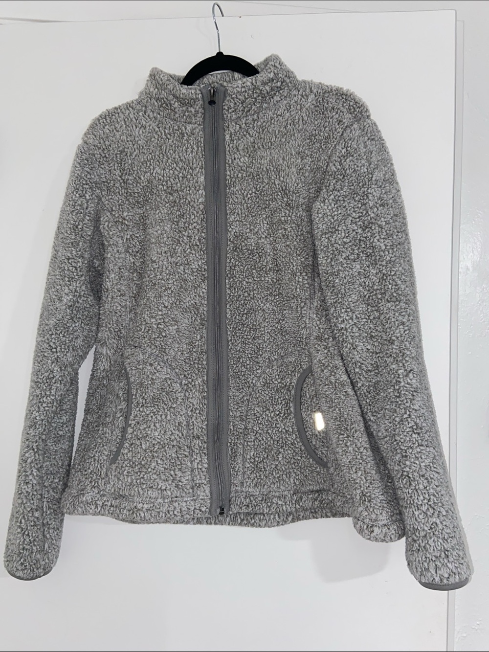 Magellan Outdoors Gray Plush Sherpa Zip Jacket